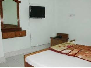 Hotel Neelkanth Lucknow Zewnętrze zdjęcie